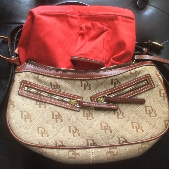 Dooney And Bourke Brown Monogram Canvas And Leather Handbag - Picture 4 of 6
